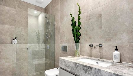 10 Queen Street, Fitzroy North VIC 3068 - Photo 2