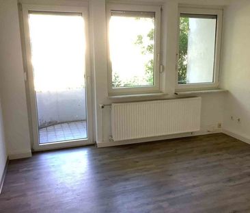 Tolle, kleine 4 Zimmer-Wohnung für Sie und Ihre Familie! - Foto 1