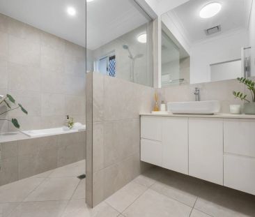 Executive Living in Bohle Plains - Photo 3