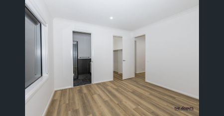 Rare and captivating four-bedroom family home - Photo 2