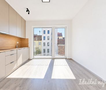 Pronájem bytu 1+kk 40 m² - Photo 3
