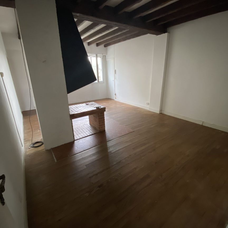 Location Appartement 4 pièces 92m² PAREMPUYRE 33290 - Photo 1