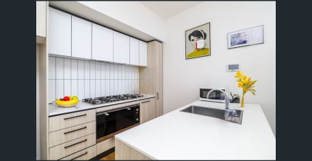 Location Perfect – A Property to Match - Photo 4