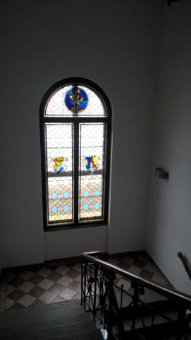 Gut geschnittene 2-Zimmer-Wohnung in zentraler und doch ruhiger Lage mit möblierter Küche in Ried - Photo 2