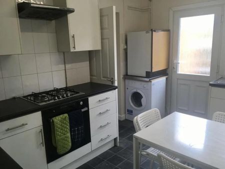 6 bedroom house to rent - Photo 5