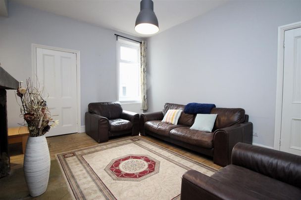 2 bedroom Flat to rent in Coniston Avenue, West Jesmond, Newcastle Upon Tyne, NE2 - Photo 1