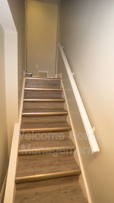 $1,995 / 3 br / 1.5 ba / 1400 sqft - Photo 1