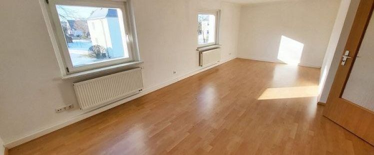 ++ Helle 2-Raum-Wohnung in ruhiger Lage ++ - Foto 1