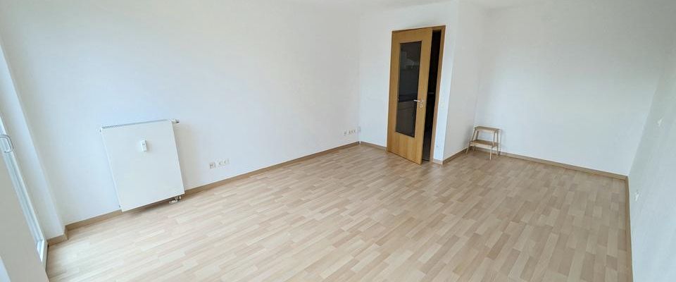 ++ helle 1-Raum-Wohnung mit Einbauküche & Aufzug - zentrale Lage auf dem Chemnitzer Kaßberg ++ - Photo 1