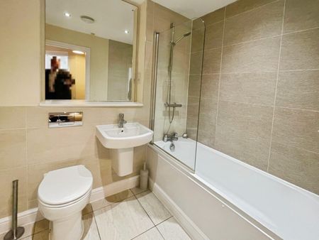 Shottery Road, Stratford-upon-Avon - Photo 5