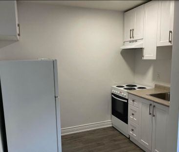 For Lease - 676 Mount Pleasant Road Unit# 102, Toronto, Ontario - Photo 2