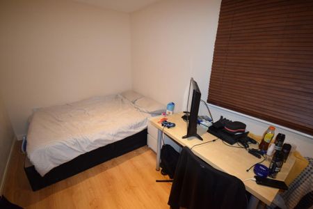 3 bedroom townhouse to rent - Photo 2