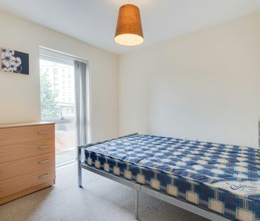 Flat to rent on - Photo 6