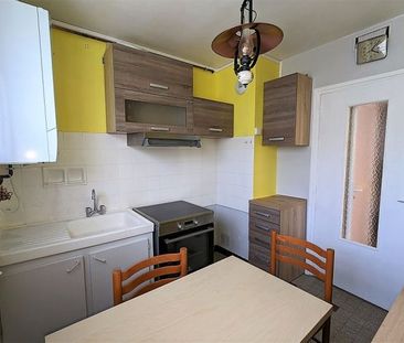 APPARTEMENT DE CENTRE VILLE - Photo 2