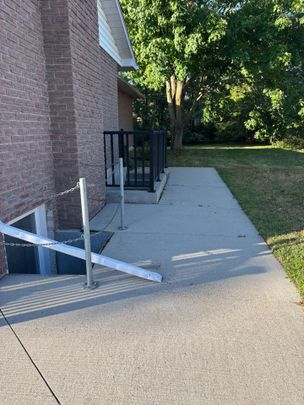 For Lease - 8 Redwood Court Unit# Basement, Barrie, Ontario - Photo 1