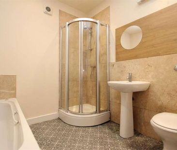 Albert Road, Queensbury, Bradford, BD13 - Photo 6