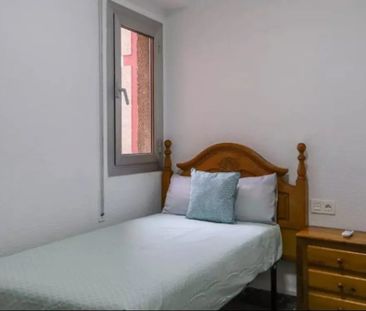 Calle Explorador Andrés, Valencia, Valencian Community 46022 - Photo 5