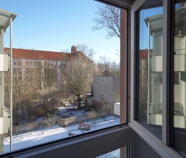 große 2-Raumwohnung in ruhiger Lage - Photo 1