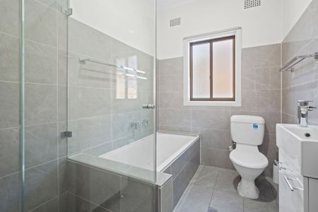 Coastal Living Just Minutes from the Beach - Photo 3