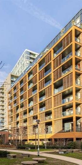 Stanley Turner House, E3 - Photo 2