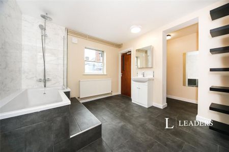 2 bedroom house to rent - Photo 4