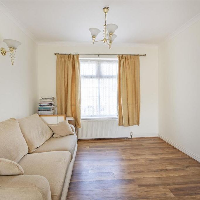 2 bedroom terraced house to rent - Photo 1