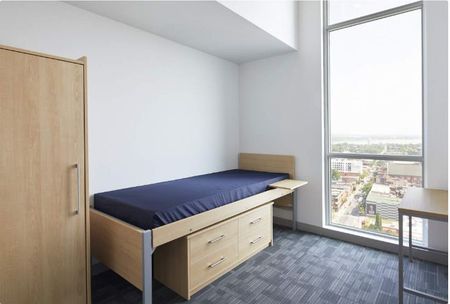 For Lease - 20 Rebecca Street Unit# 306, Hamilton, Ontario - Photo 4