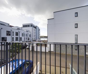 2 bedroom terraced house to rent - Photo 4