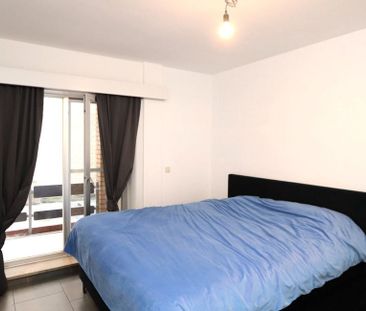 Appartement te huur in Kortrijk voor € 850 met 3 slaapkamers - Photo 2