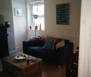 4 Bed Terraced House, Ranelagh Road, E11 - Photo 4