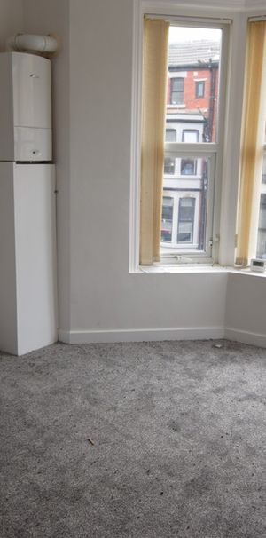 To Let 1 Bed Apartment - Photo 1