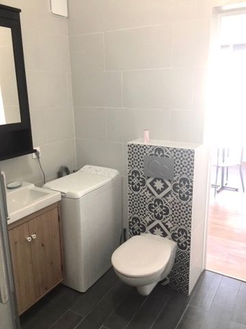 2 pièces - Meublé - 50,59 m² - 3ème étage - Colocation non autorisée - Photo 4