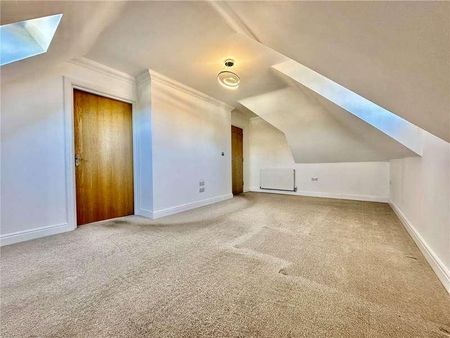 Alumhurst Road, Bournemouth, BH4 - Photo 4