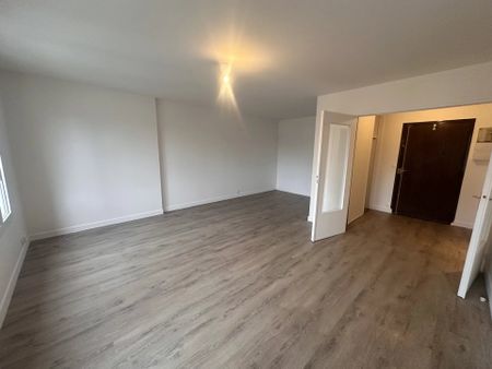 Location Appartement 1 pièce 41m² OZOIR LA FERRIERE 77330 - Photo 4