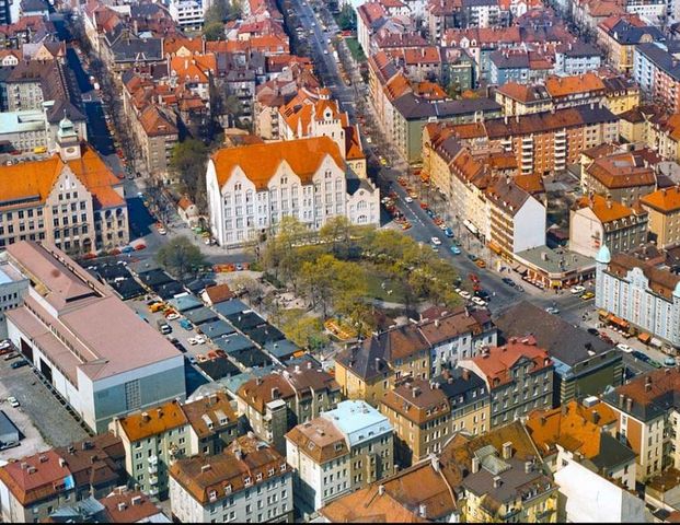 Teilmöblierte Wohnung in Schwabing-West zur Zwischenmiete - Photo 1