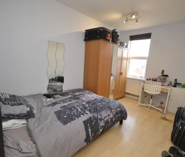 2 bed Ground Floor Flat for Rent - Photo 6