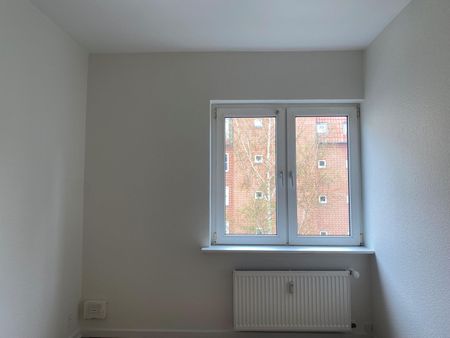 <b>BUDGETVENLIG 3-VÆRELSES LEJLIGHED I VEJGAARD </b> - Photo 4