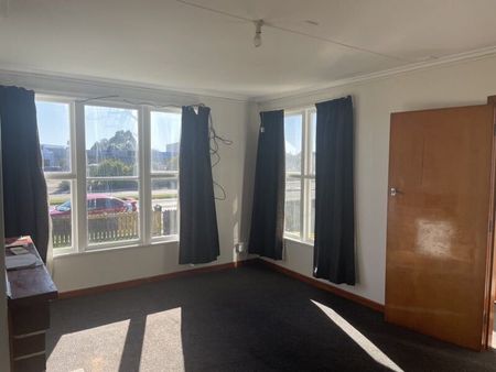 Glengarry, 3 bedrooms, $470 pw - Photo 5