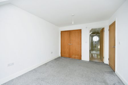 Dorothy Avenue, Peacehaven - Photo 5