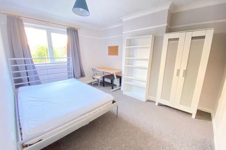 Dereham Road - Photo 4