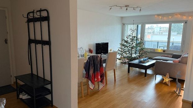 3 Zimmer-Wohnung in Gossau (ZH), möbliert, auf Zeit - Photo 1