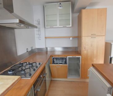 2 bedroom end of terrace house to rent - Photo 6