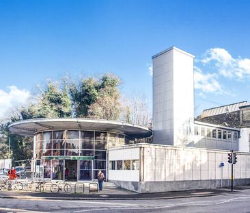 Station Road, Redhill, Surrey, RH1 - Photo 4