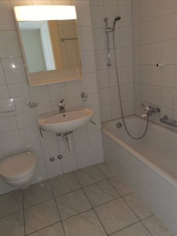 3.5 Zimmer, 70 m², 2. Stock - Photo 3