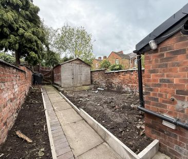 3 bedroom terraced house to rent - Photo 6