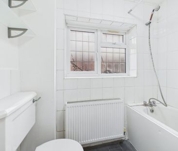 Ethorpe Crescent, Gerrards Cross, Buckinghamshire,SL9 - Photo 6