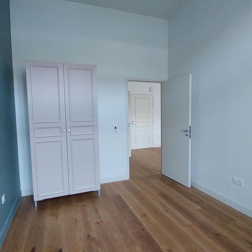 location Appartement T2 DE 46.09m² À LAVAL - Photo 1