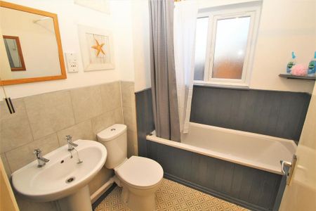 1 bedroom terraced house to rent - Photo 5