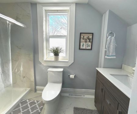 For Lease - 111 Russell Street, Arnprior, Ontario - Photo 2