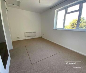 Comet Way, Mudeford, Christchurch, Dorset, BH23 - Photo 4